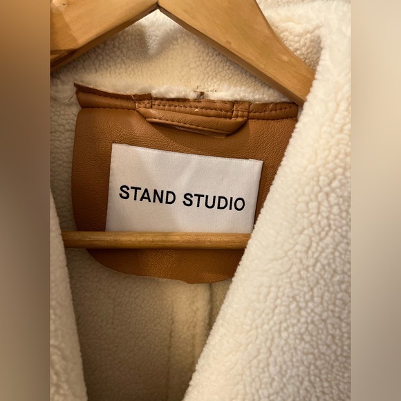 STAND STUDIO Tan Dolores Belted Shearling Coat Size 8 - Picture 11 of 13